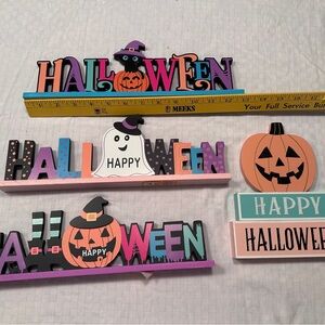 4 Colorful Halloween Decorative‎ Signs NEW